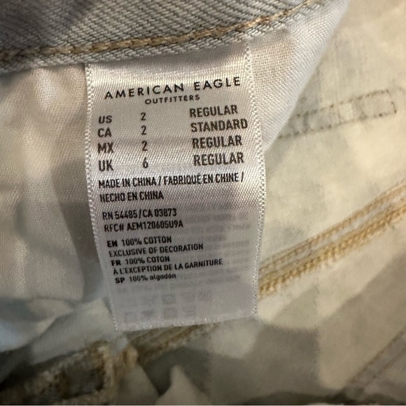 American Eagle Women's Size 2 Light Blue Denim Jeans Wide Leg Crop Embroidered - Picture 5 of 10